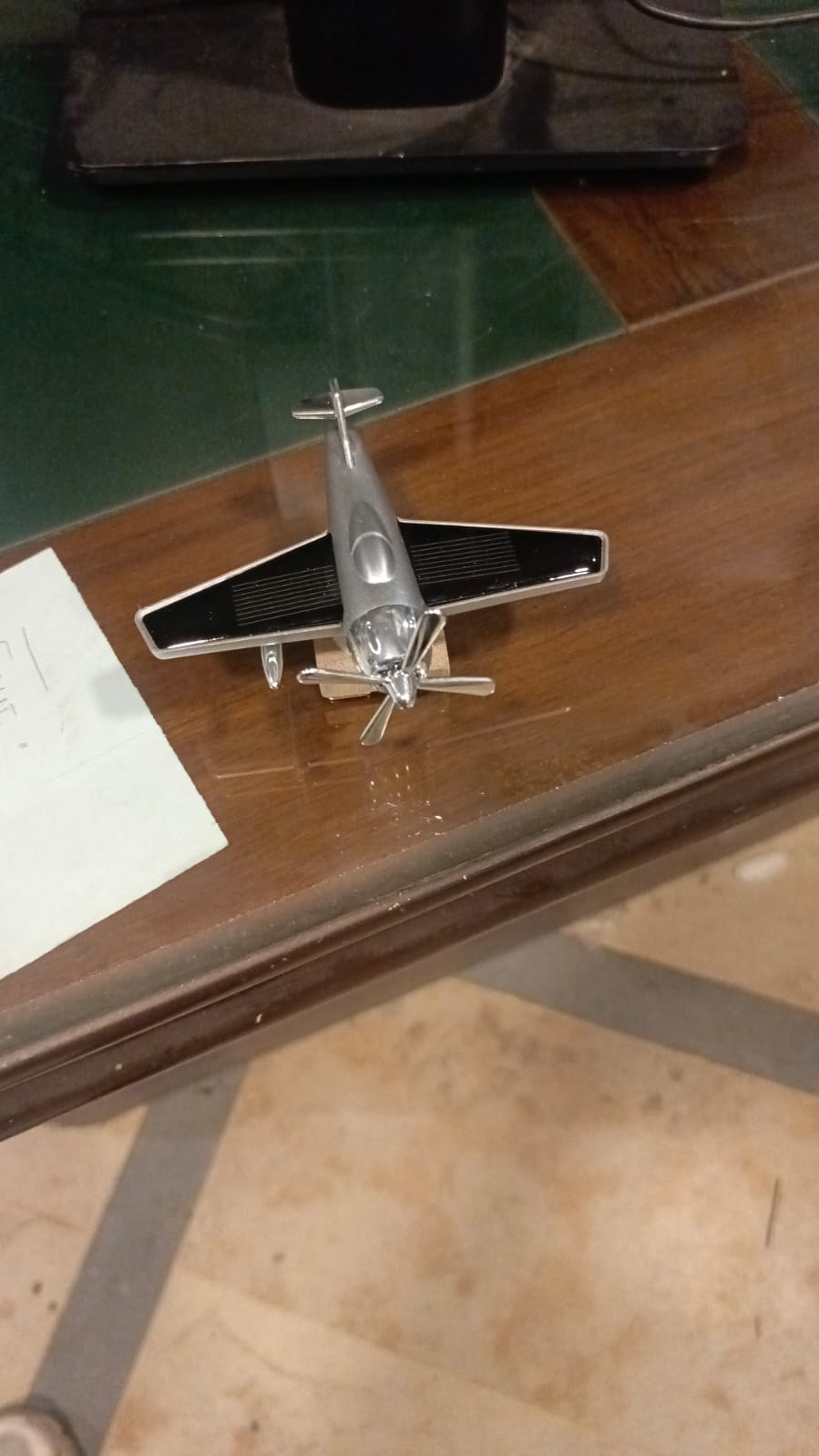 Solar Aeroplane Car Perfume Diffuser | Silver Solar-Powered Aircraft Air Freshener for Car Dashboard