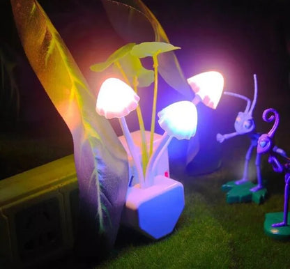 Mushroom LED Night Light with Dusk-to-Dawn Sensor | 7-Color Changing Flower Bedside Lamp (Random Colors)