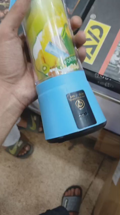 Portable Blender – Rechargeable USB Personal Smoothie Maker with 6-Blade System